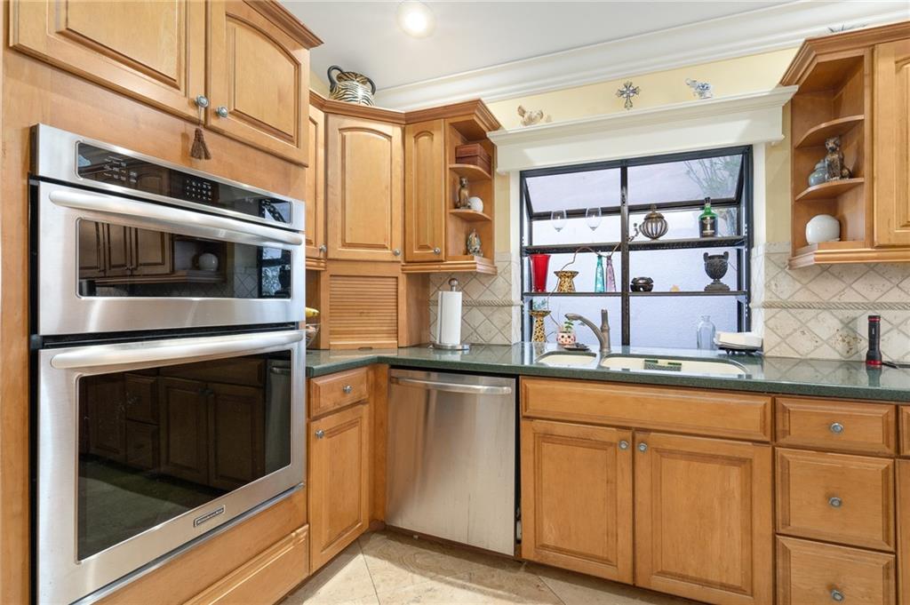 Villa Deste Condo - Residential