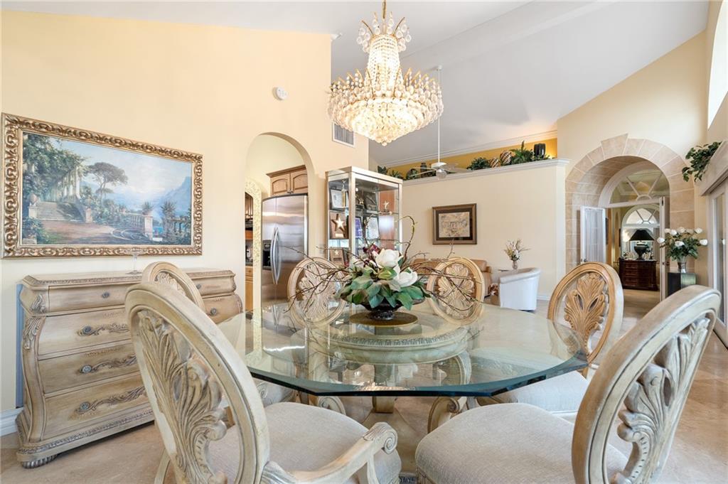 Villa Deste Condo - Residential