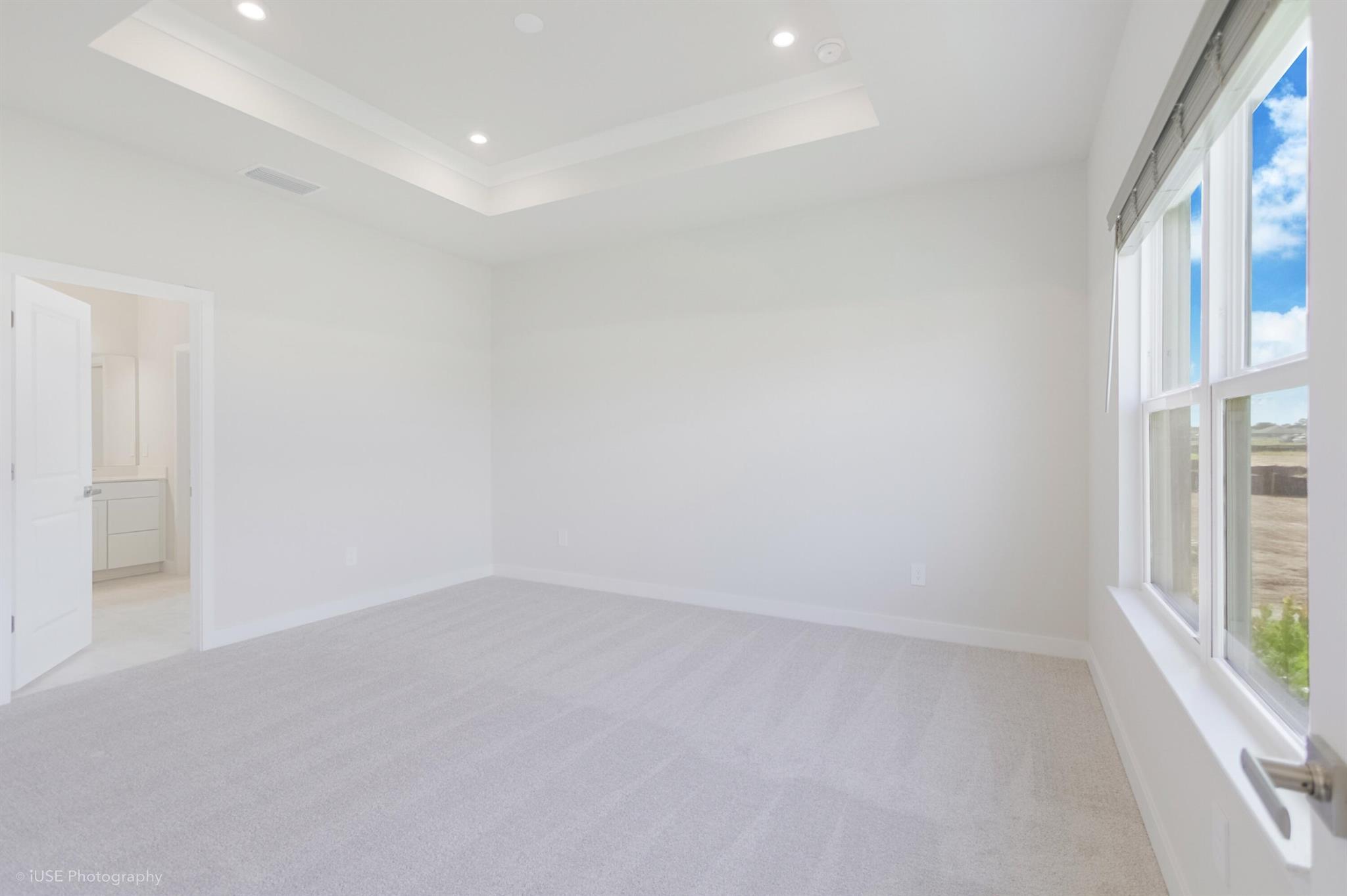 SPIRIT OF SEBASTIAN - Residential Lease