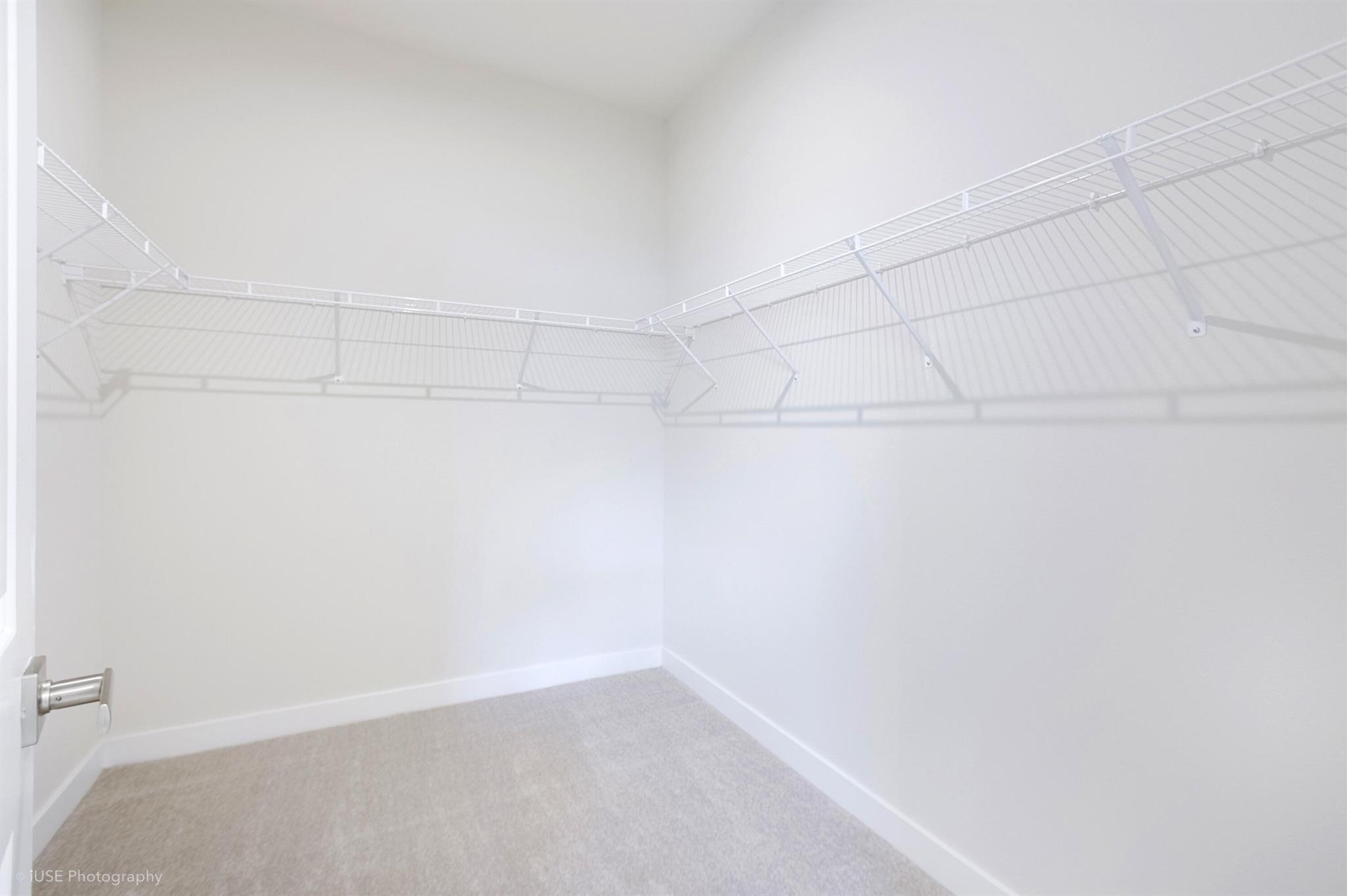 SPIRIT OF SEBASTIAN - Residential Lease