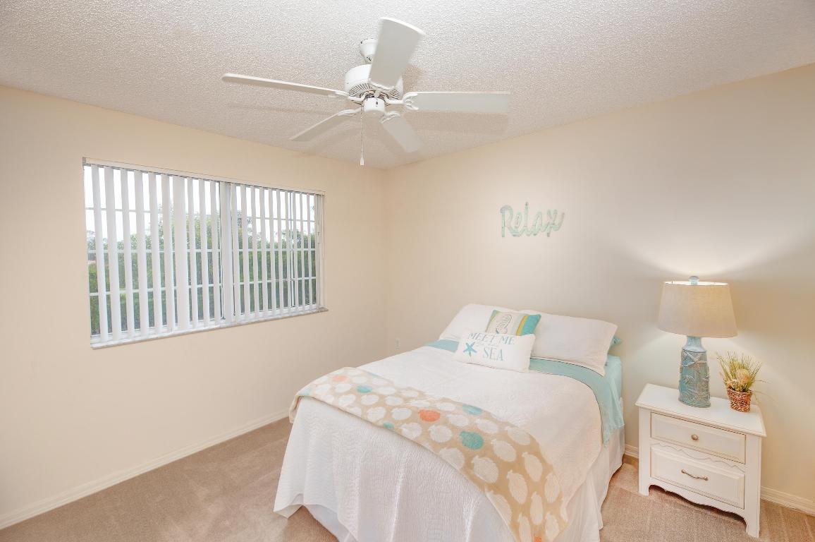 GRAND VIEW AT CRESTWOOD CONDO - Residential