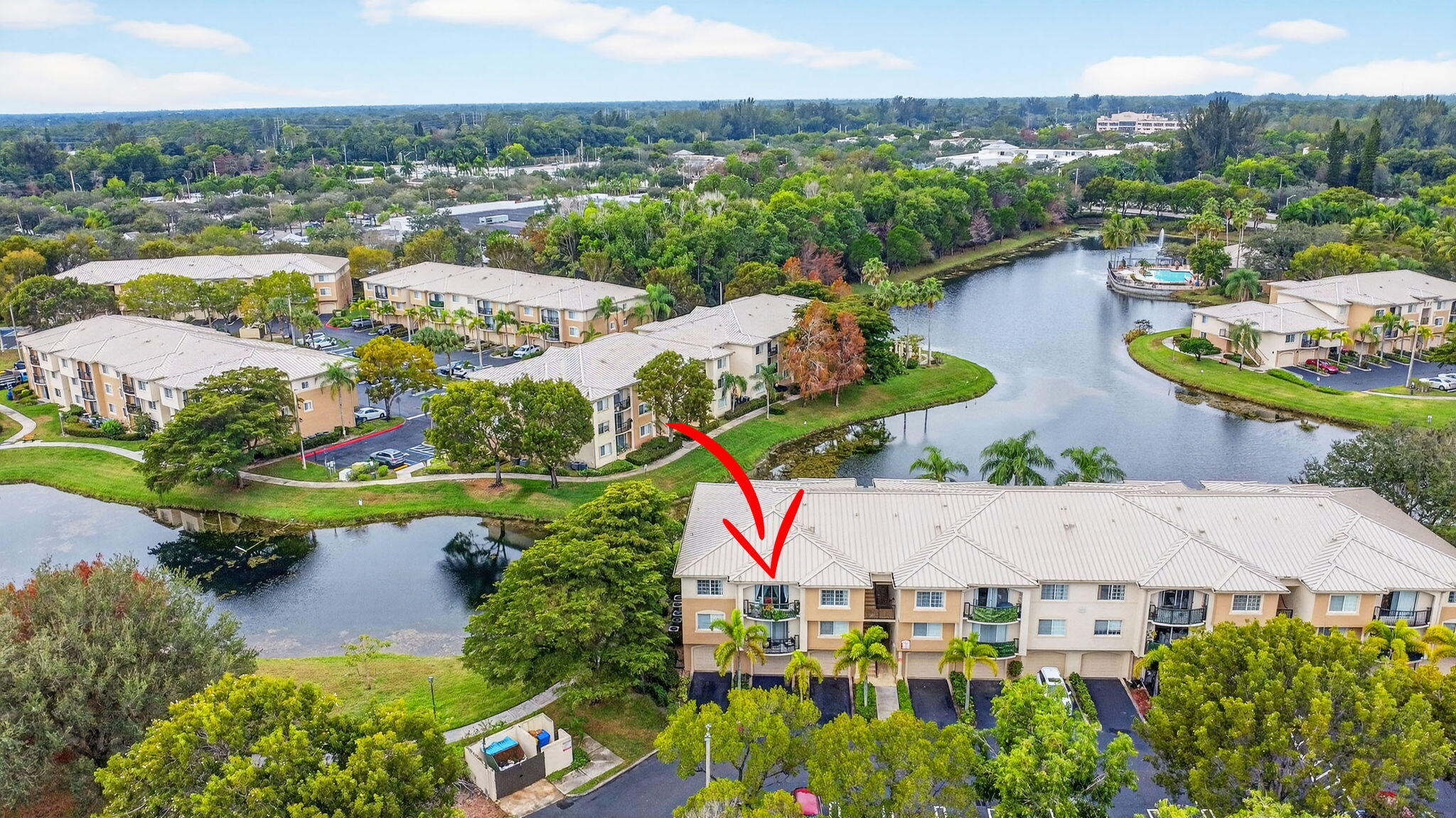 GRAND VIEW AT CRESTWOOD CONDO - Residential