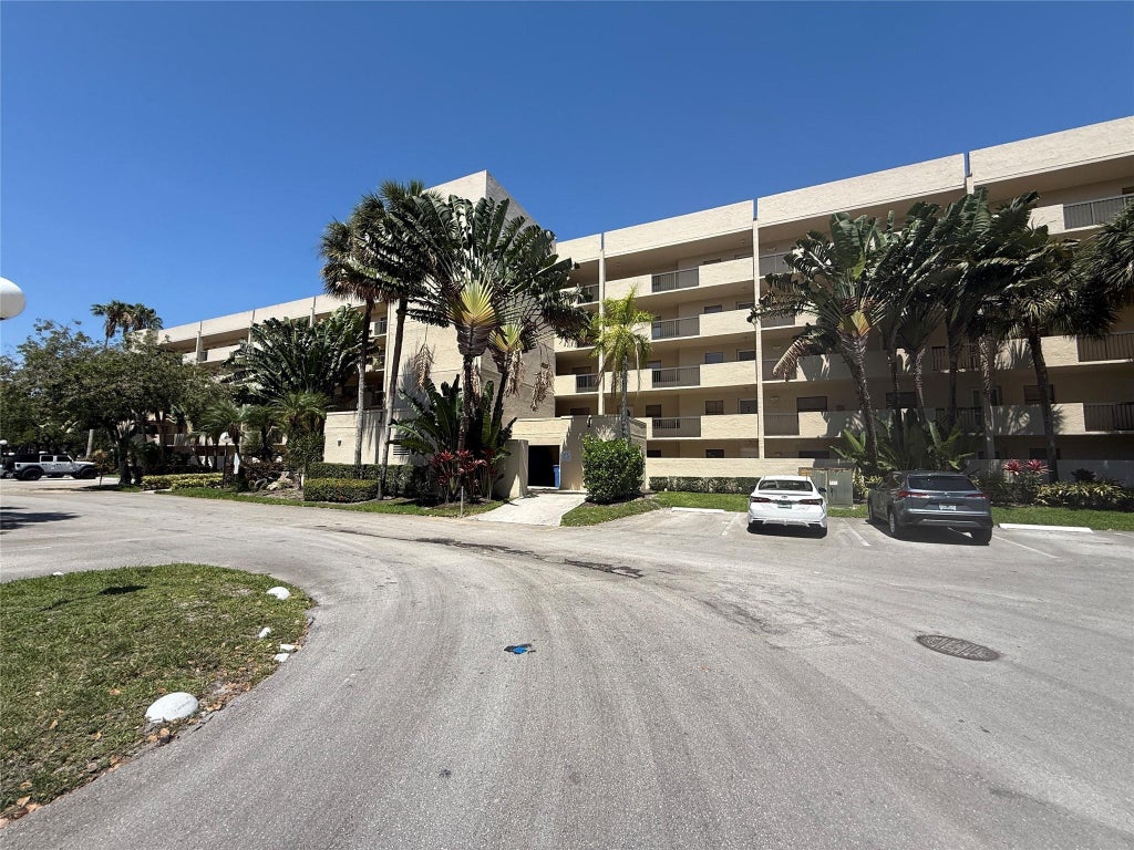 Photo of 2900 NW 42nd Avenue #A401, Coconut Creek, FL 33066 (MLS # F10504543)