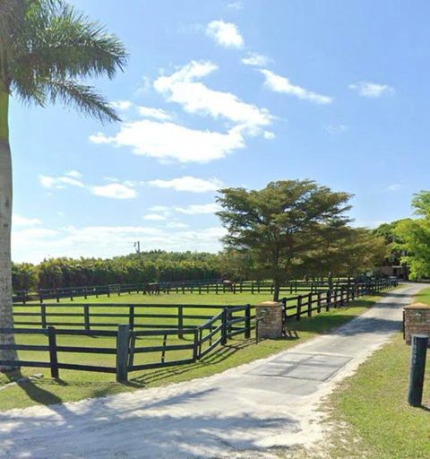 16098 Deer Path Lane Wellington FL 33470