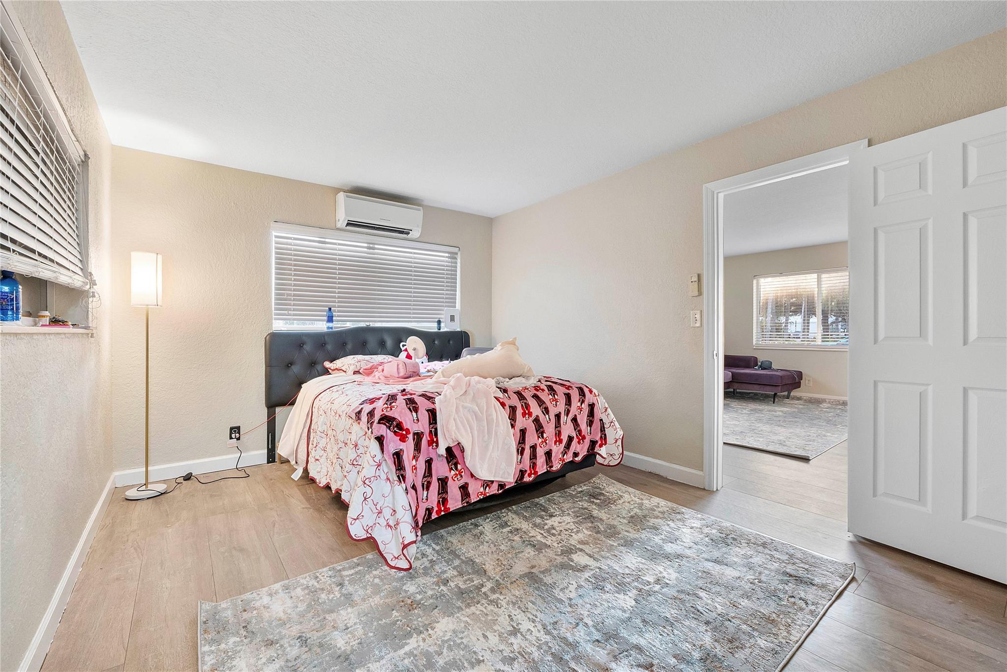 Vacca Villa 39-26 B - Residential Income