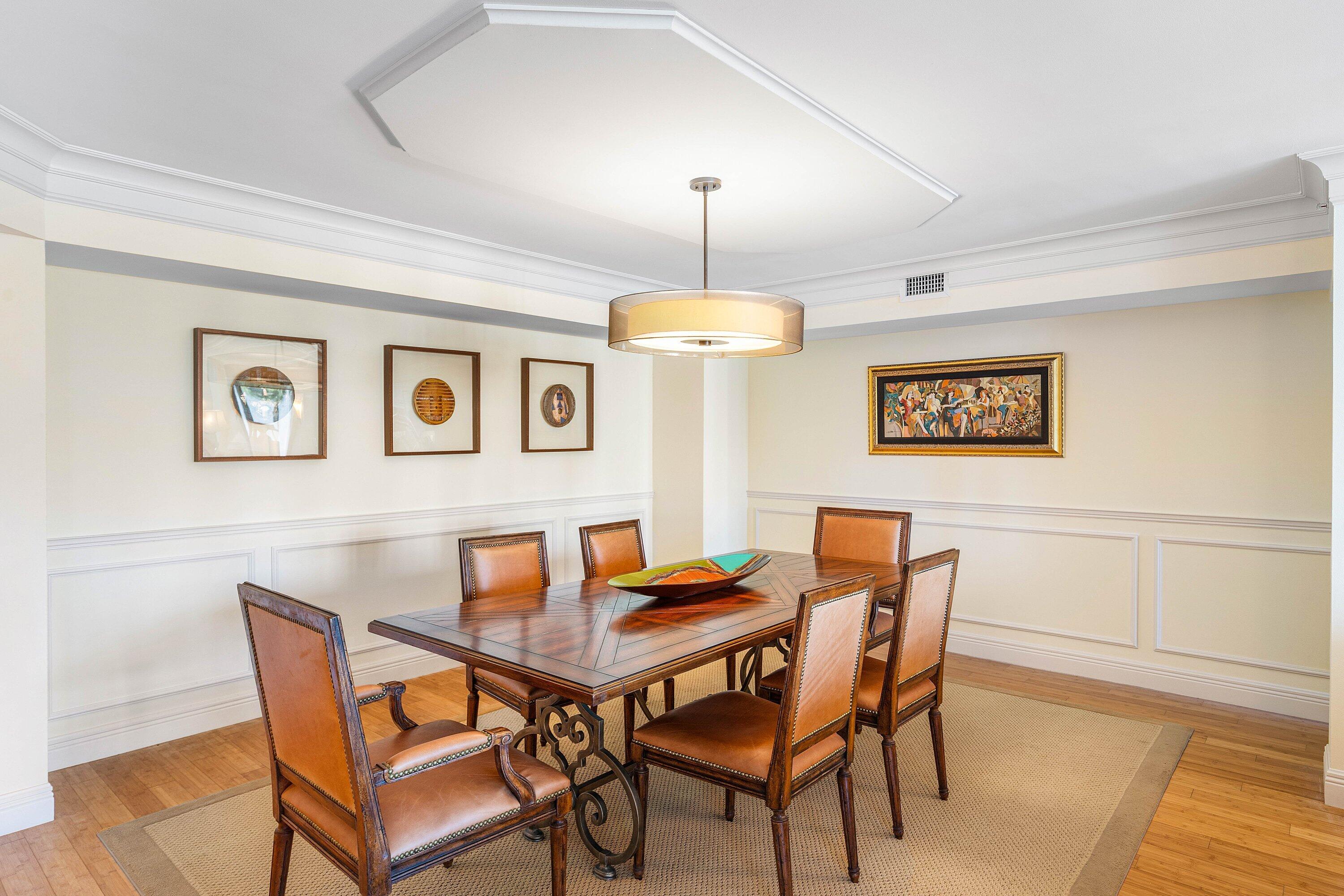 3440 S Ocean Boulevard 304, Palm Beach, FL, 33480/$1,450,000 4 3440 S Ocean Boulevard 304