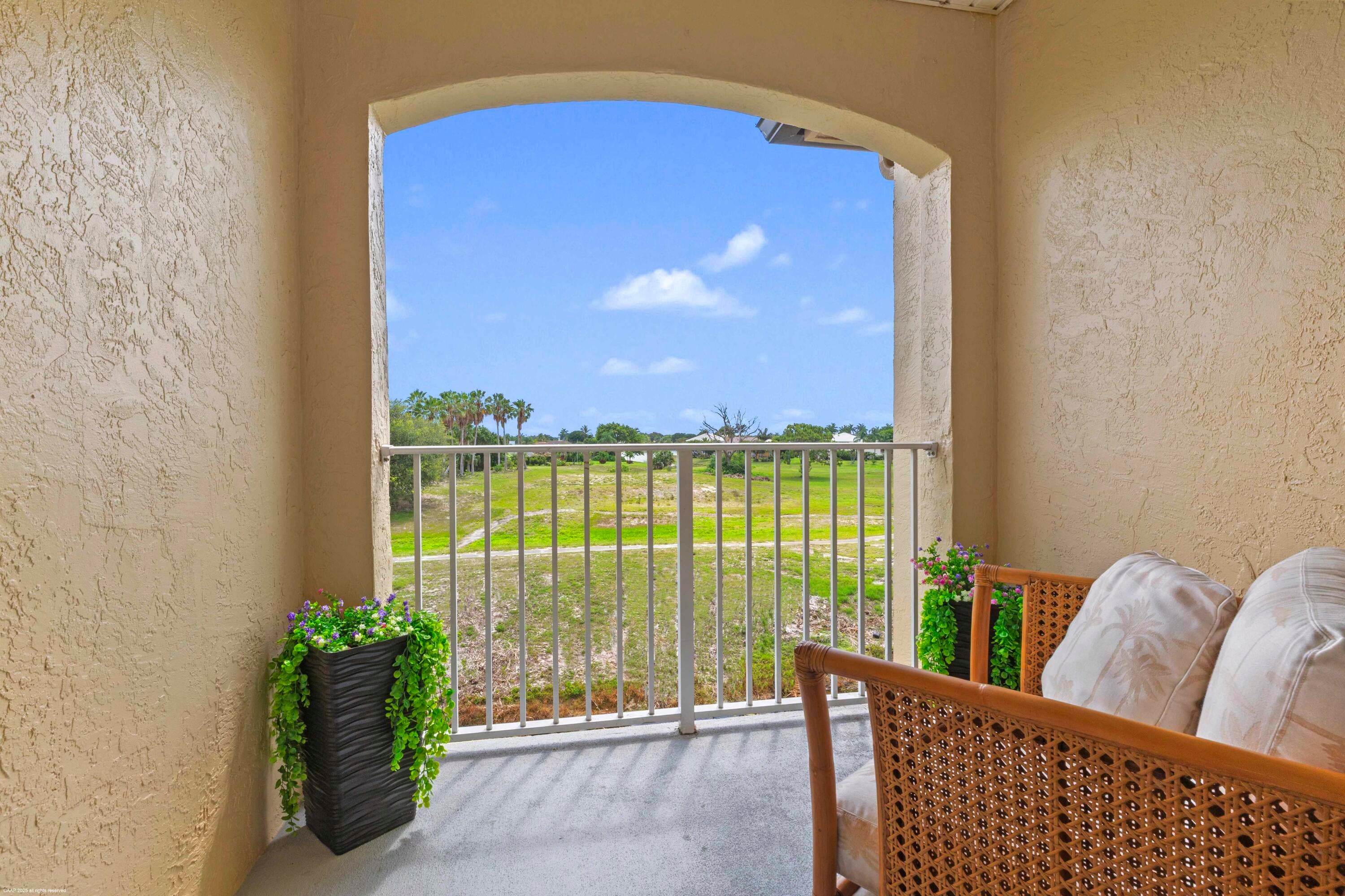 2060 Greenview Shores Boulevard 318