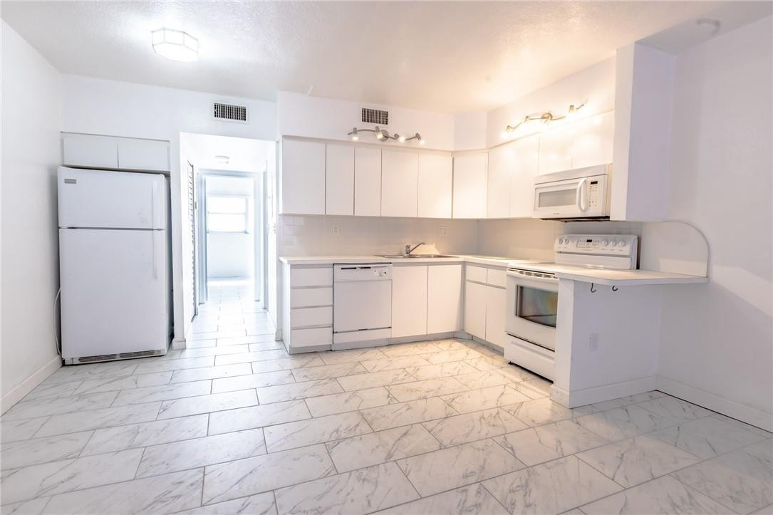 MAINSAIL - Residential
