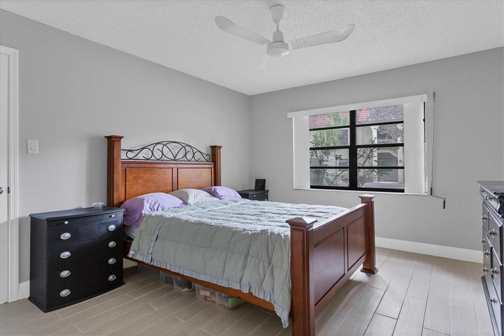 Cypress Park Condo - Residential