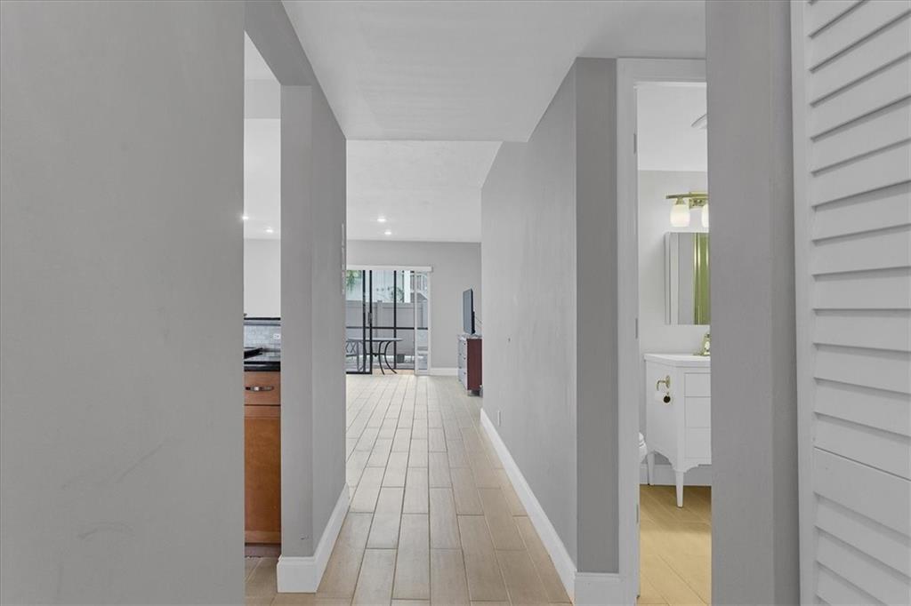 Cypress Park Condo - Residential