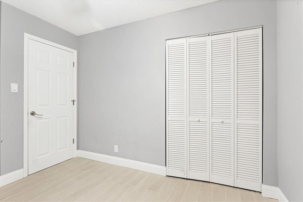 Cypress Park Condo - Residential
