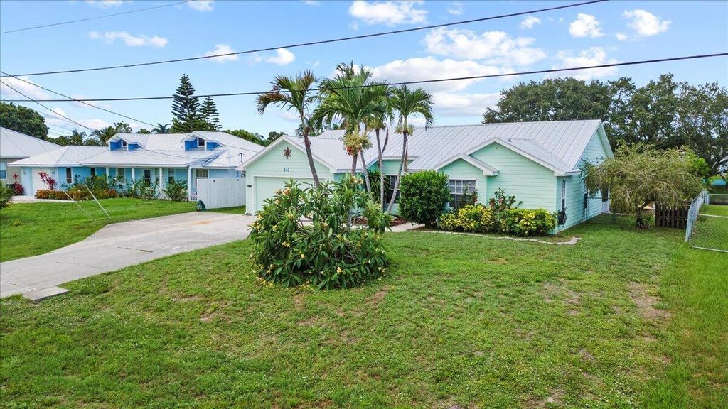 Photo of 441 SW Cherry Hill Road, Port Saint Lucie, FL 34953 (MLS # R11094564)