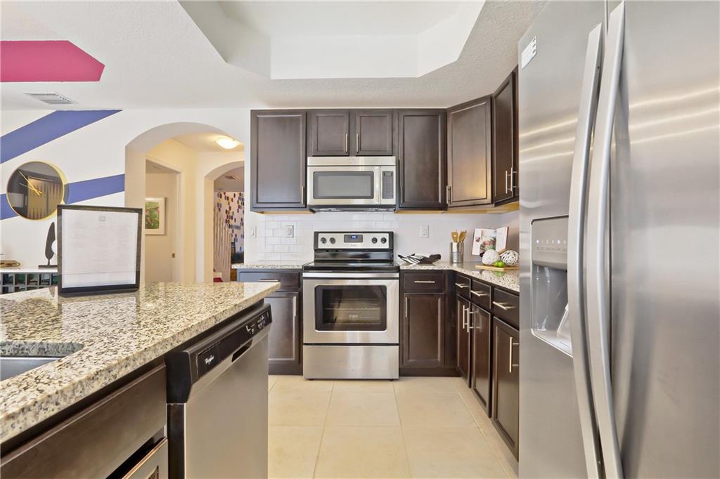 Amli Toscana - Residential Lease