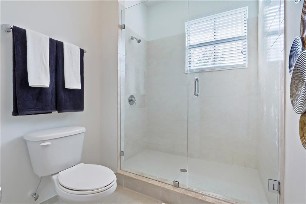 Amli Toscana - Residential Lease