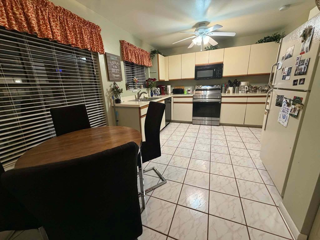 Photo of 3209 Perimeter Drive #2713, Greenacres, FL 33467 (MLS # B26003000)