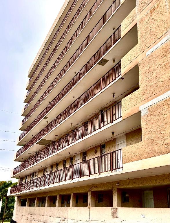 Island Shores Condo - Residential