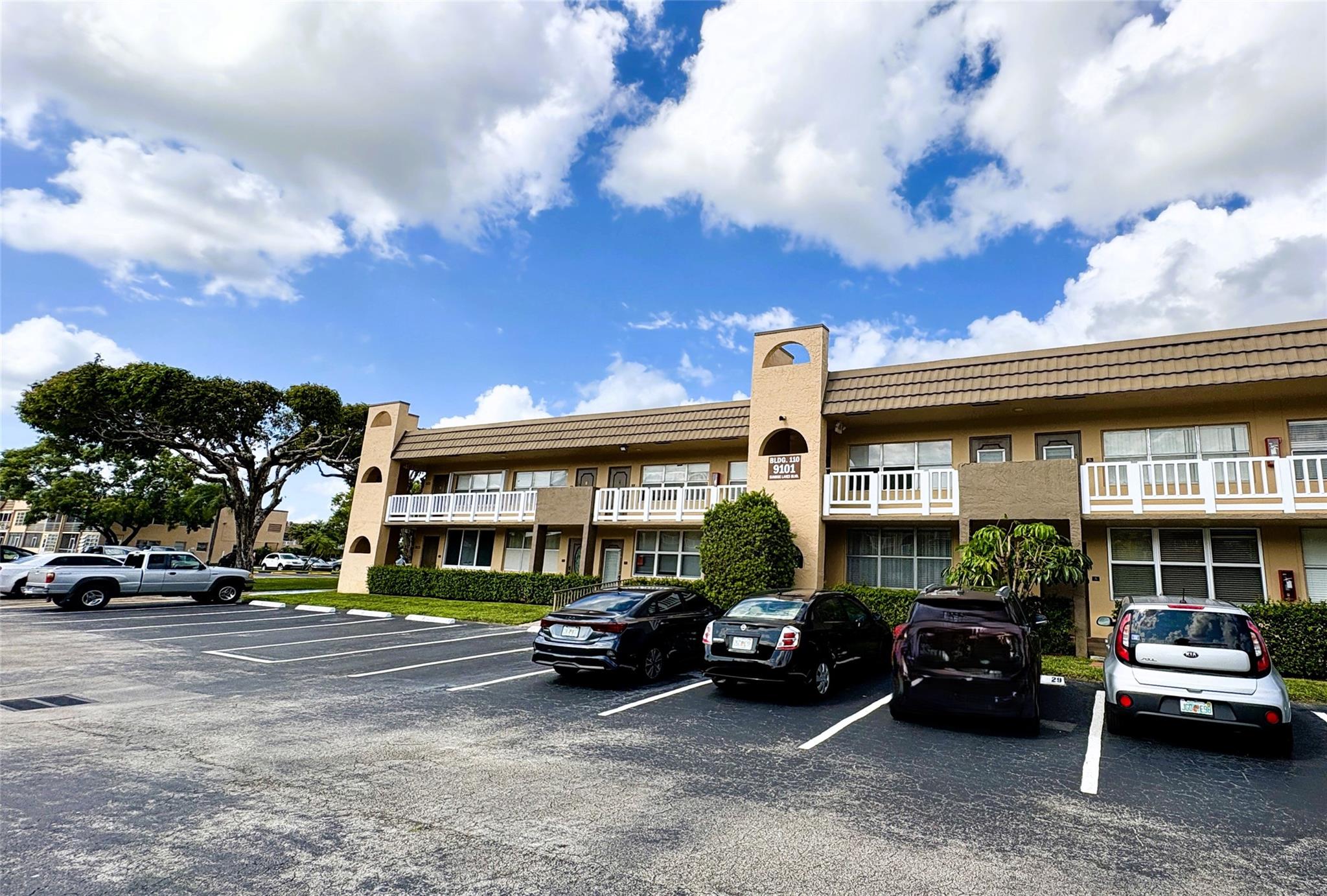 Sunrise Lakes Phase 3 - Residential