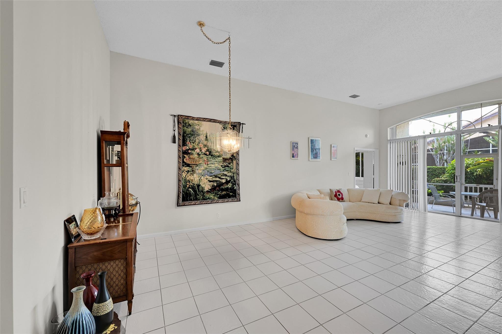 Coral Creek 146-6 B - Residential