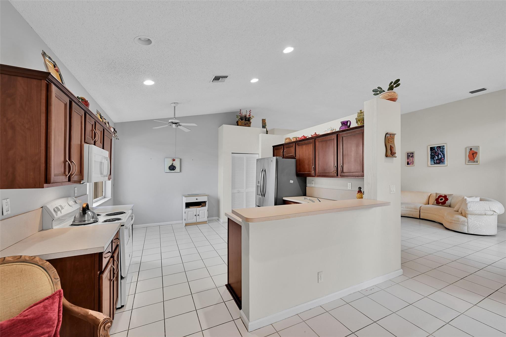 Coral Creek 146-6 B - Residential
