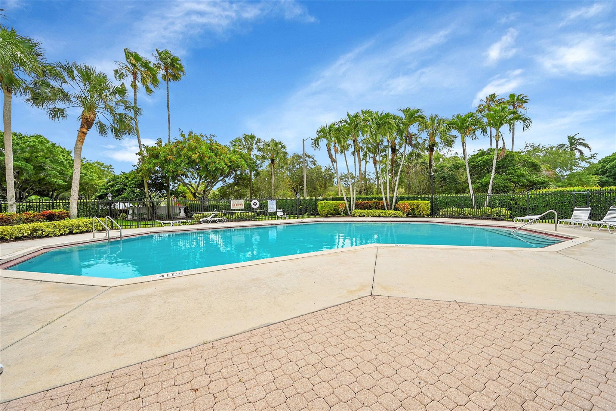 Coral Creek 146-6 B - Residential