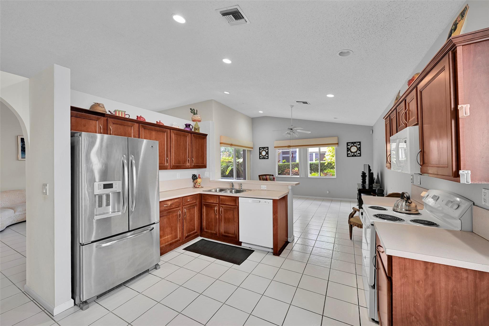 Coral Creek 146-6 B - Residential
