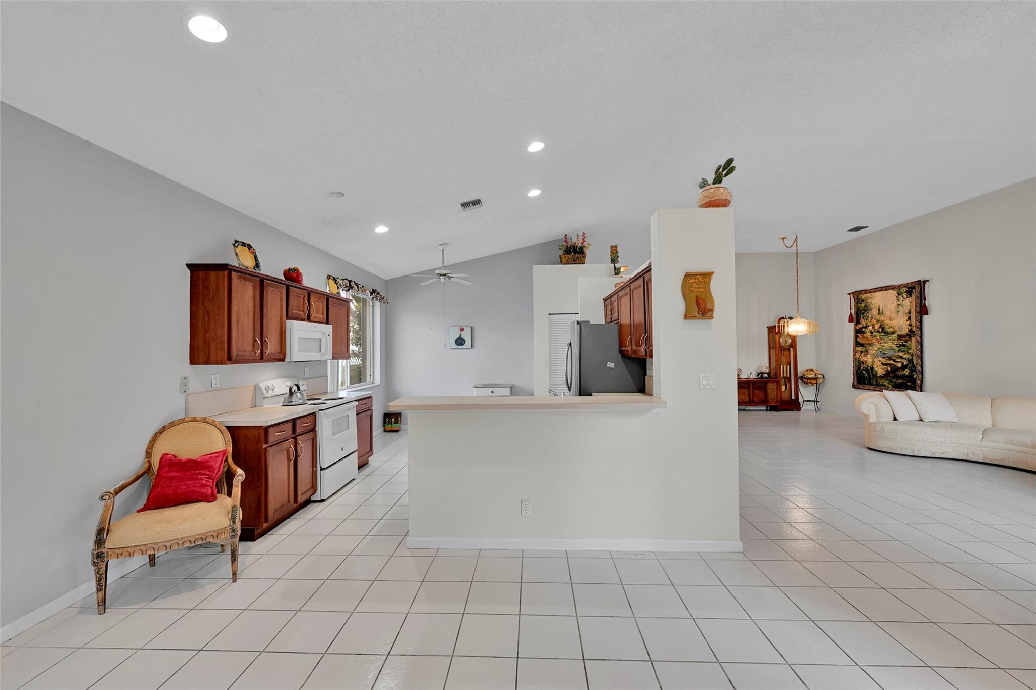 Coral Creek 146-6 B - Residential