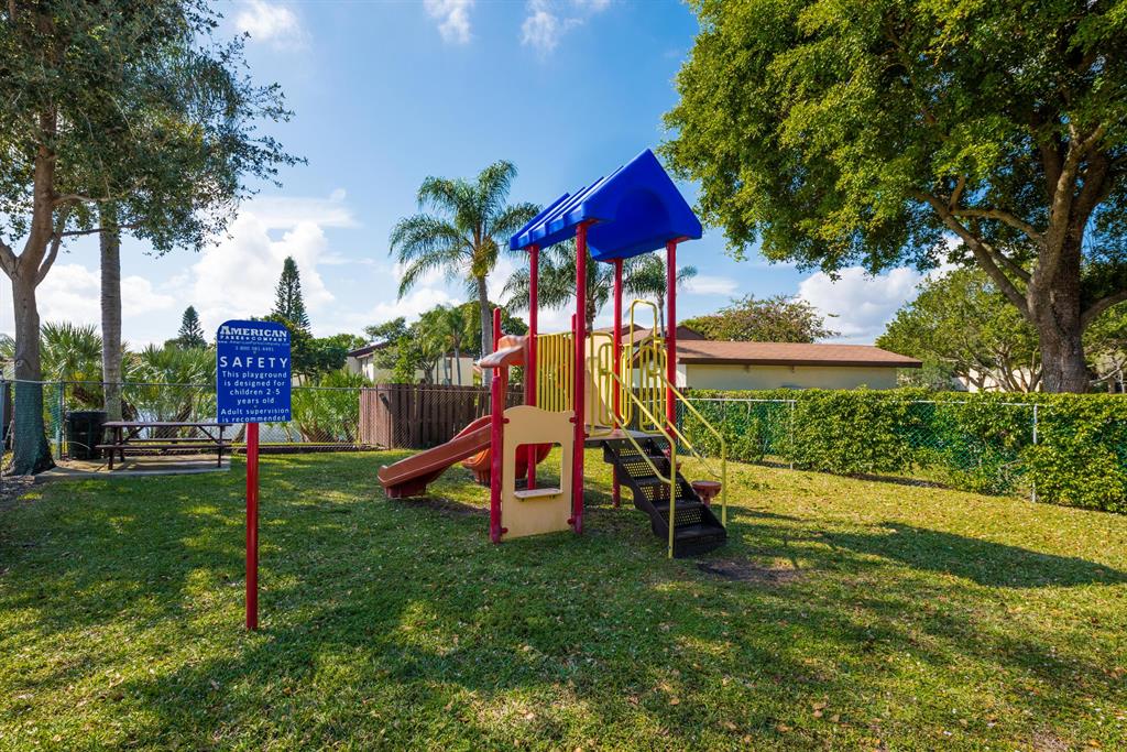 PINE RIDGE AT HAVERHILL CONDO - Residential Lease