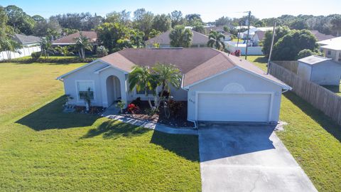 A home in Port St Lucie