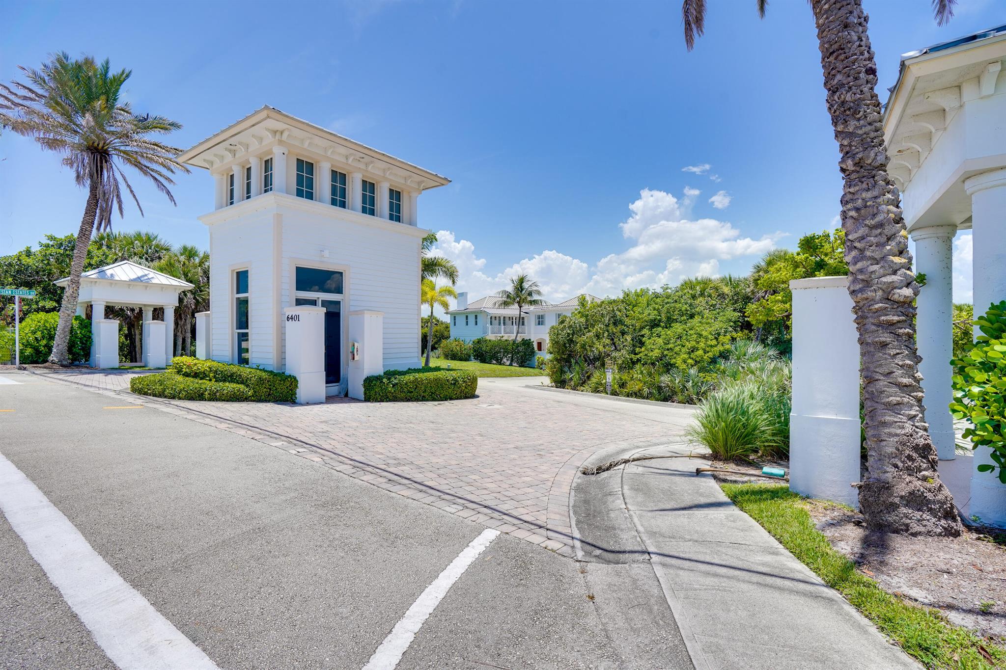 AVALON BEACH PUD - Land