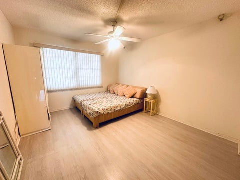 Tiny photo for 2017 Farnham N, Deerfield Beach, FL 33442 (MLS # B26053053)