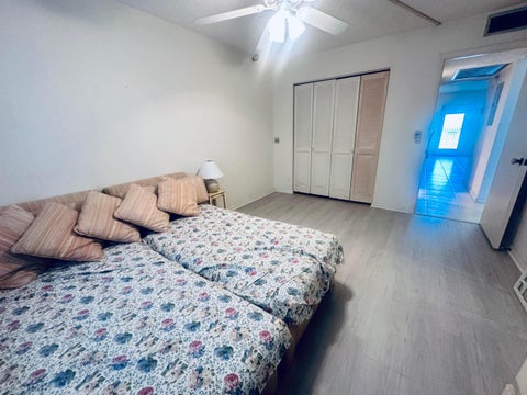 Tiny photo for 2017 Farnham N, Deerfield Beach, FL 33442 (MLS # B26053053)