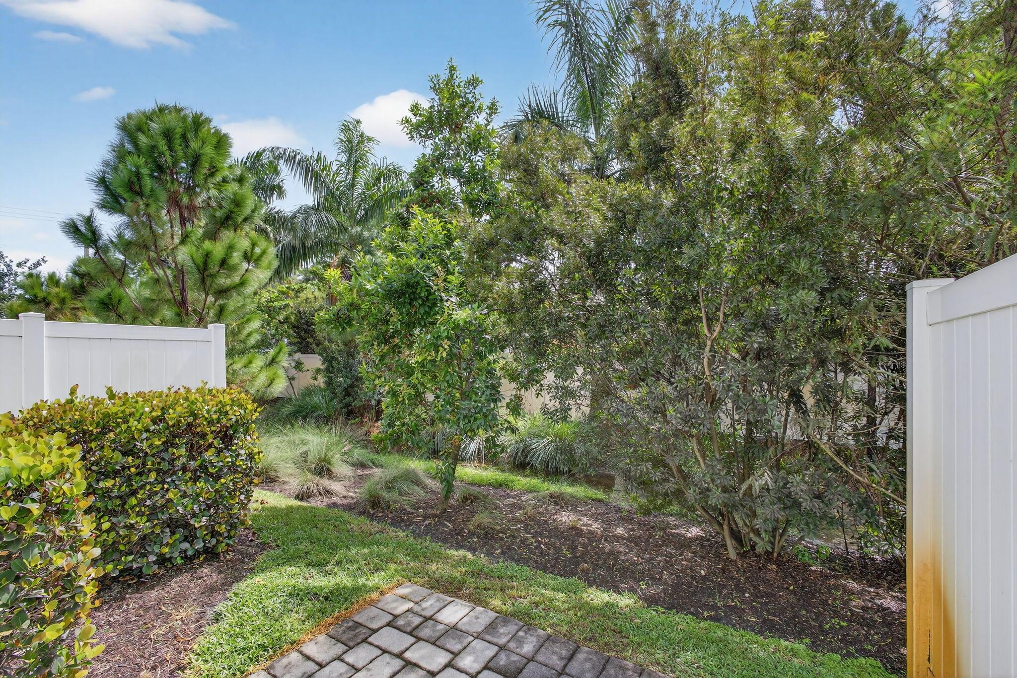 SEASIDE - Residential Lease