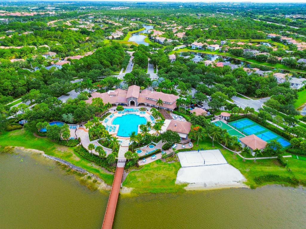 EVERGRENE PCD 7 - Residential Lease