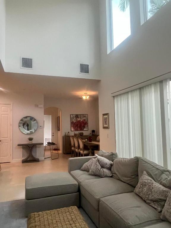 EVERGRENE PCD 7 - Residential Lease