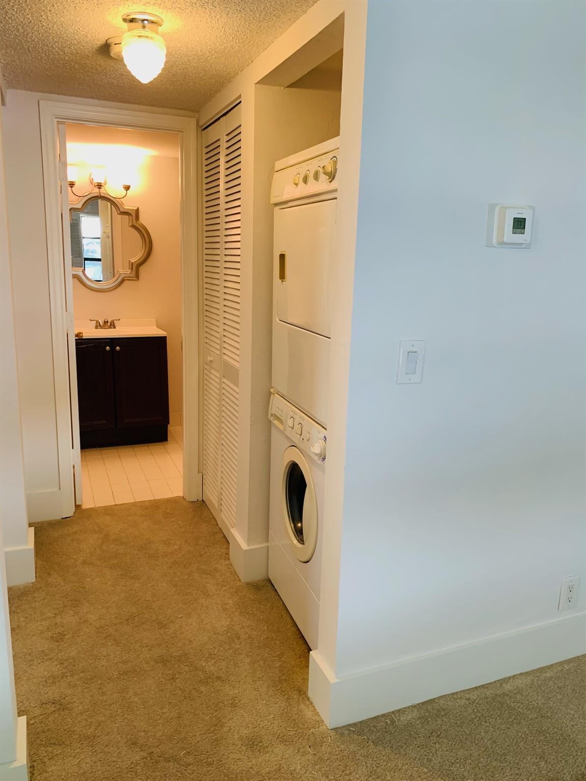 Lake Windwood Condo 01-14 - Residential Lease