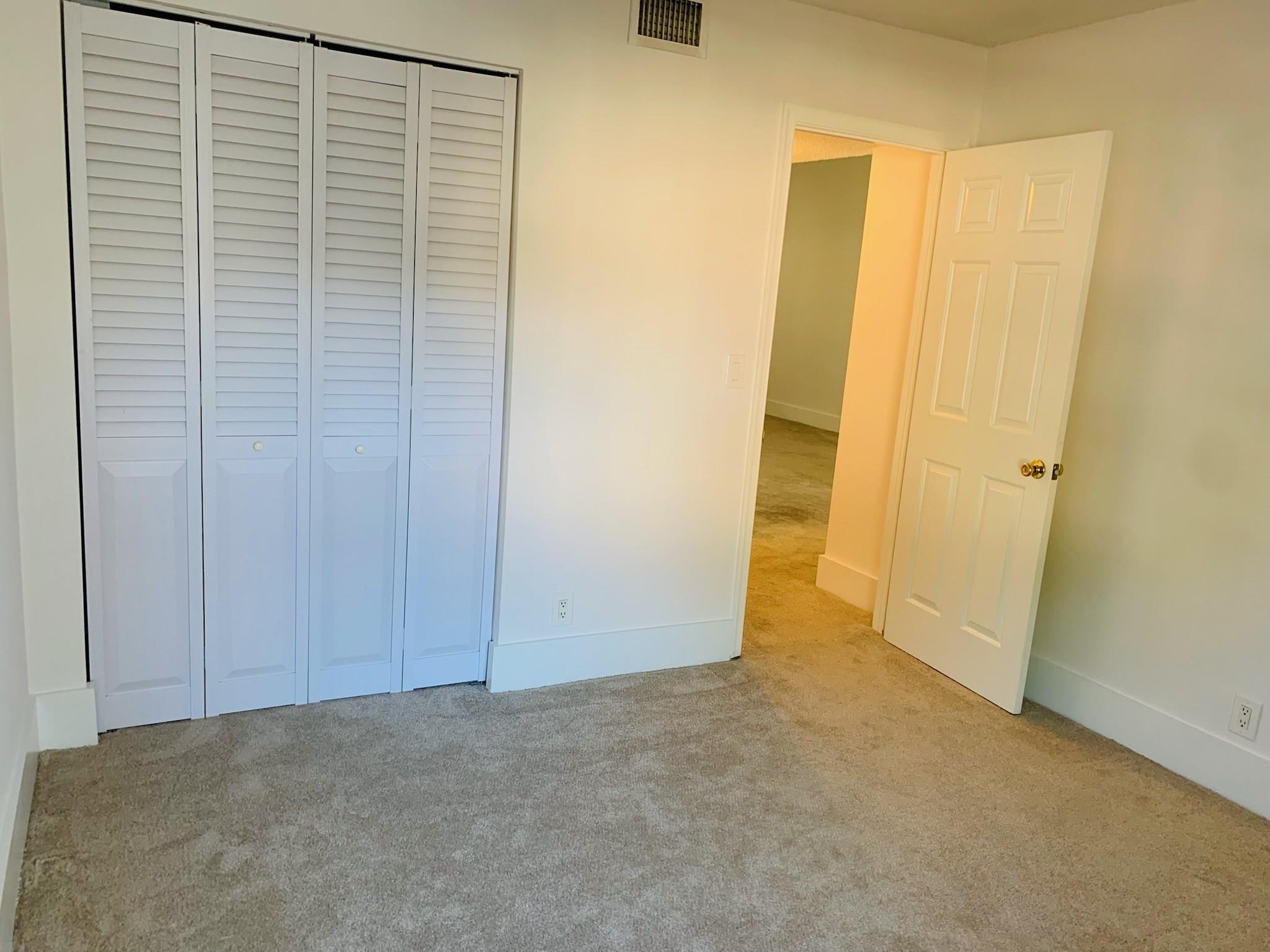 Lake Windwood Condo 01-14 - Residential Lease