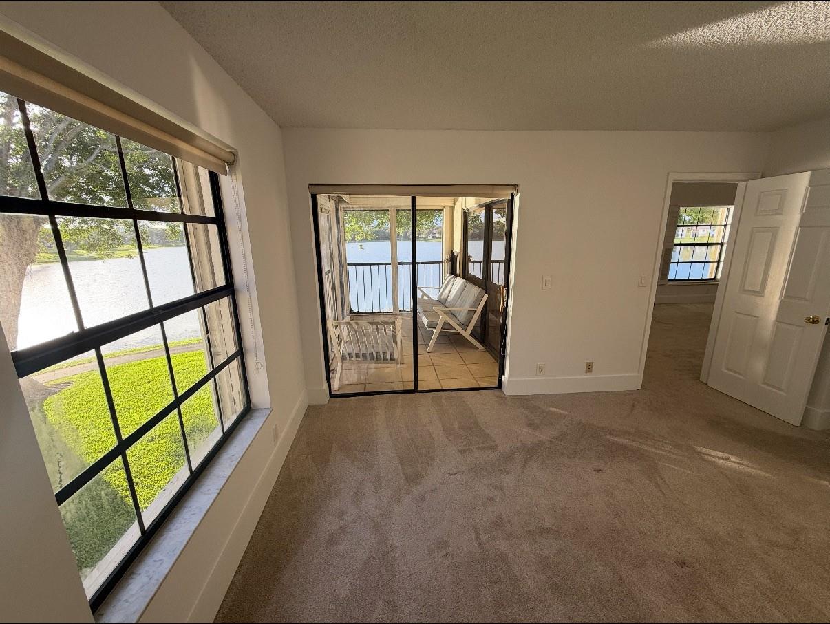 Lake Windwood Condo 01-14 - Residential Lease