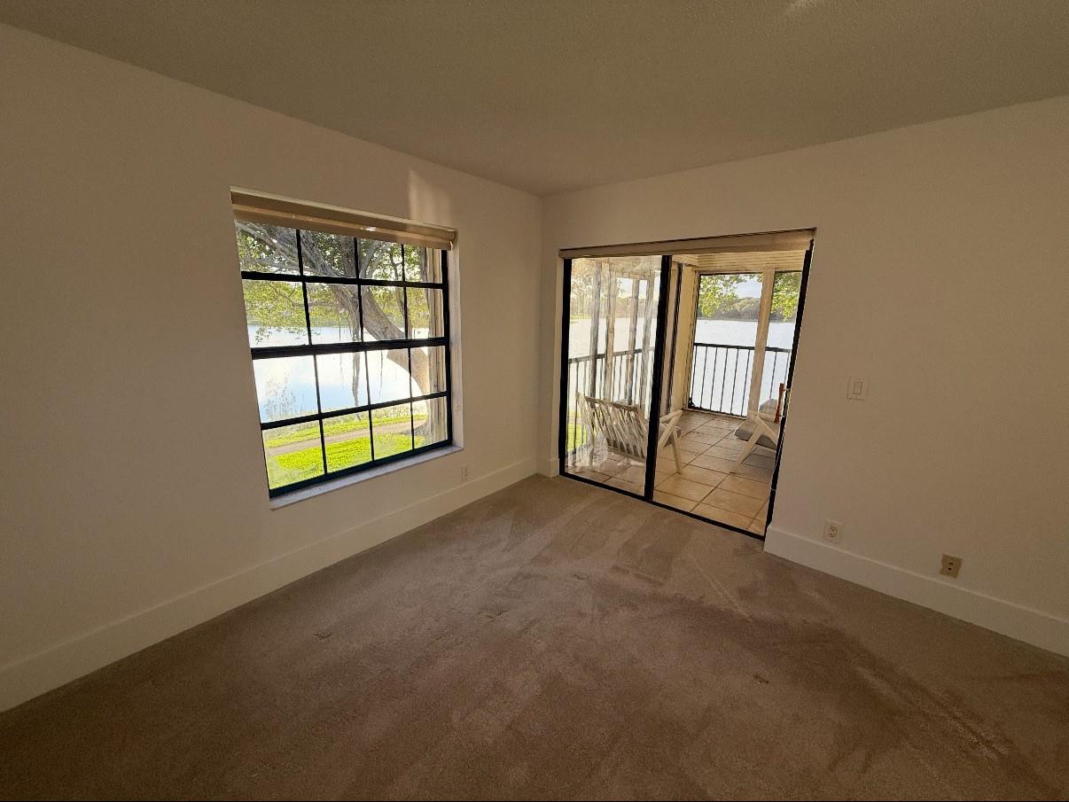 Lake Windwood Condo 01-14 - Residential Lease