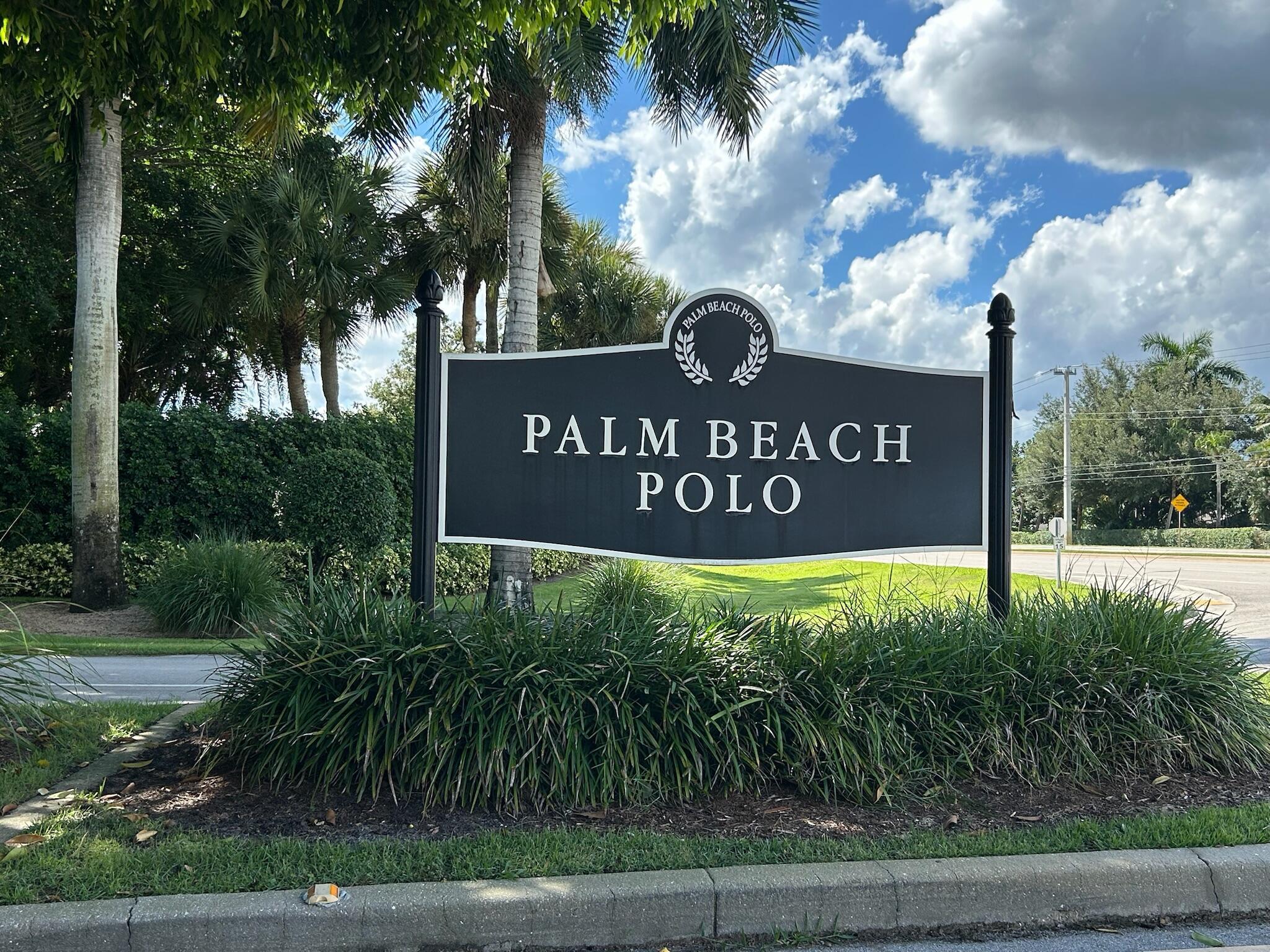 BAGATTELLE CONDO - Residential Lease