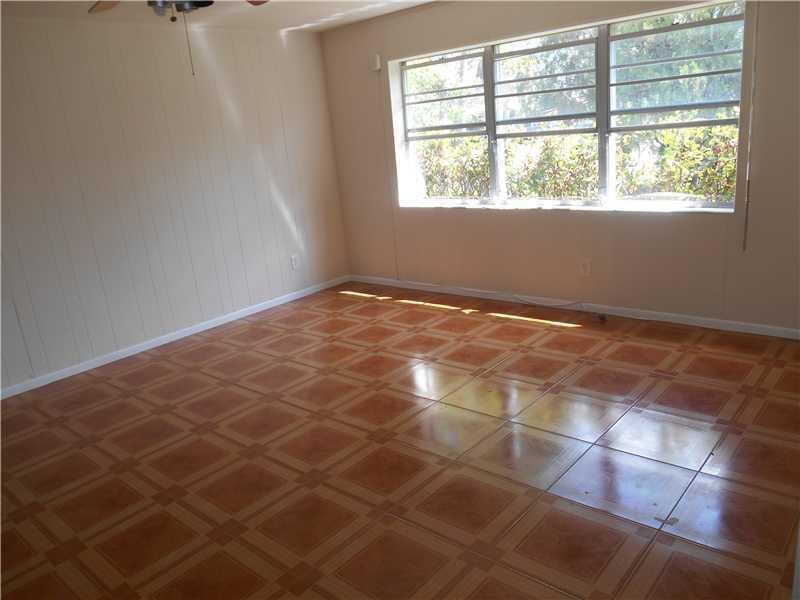 ROBERTSON PARK - Residential