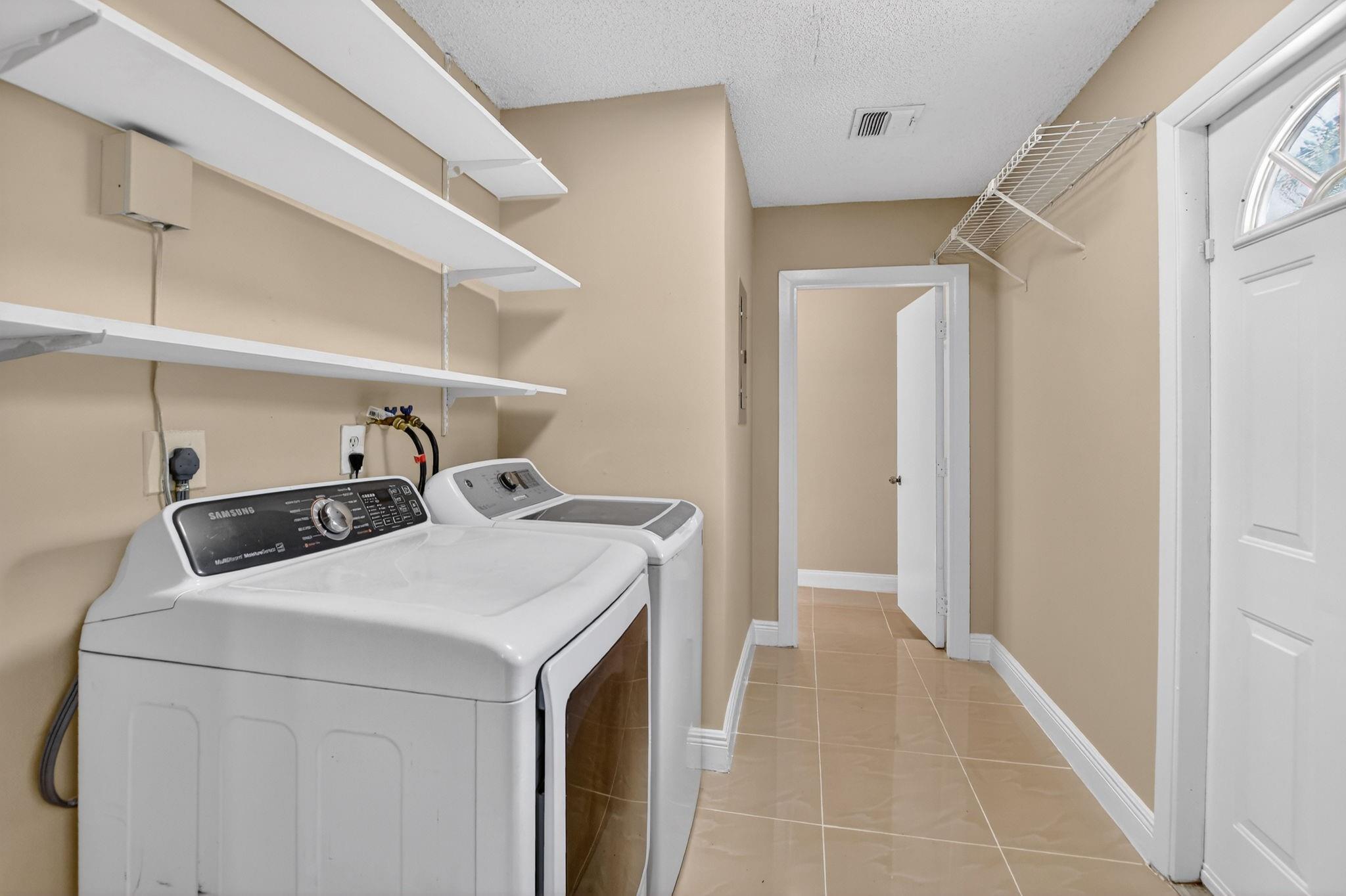 American Homes At Boca Ra - Residential