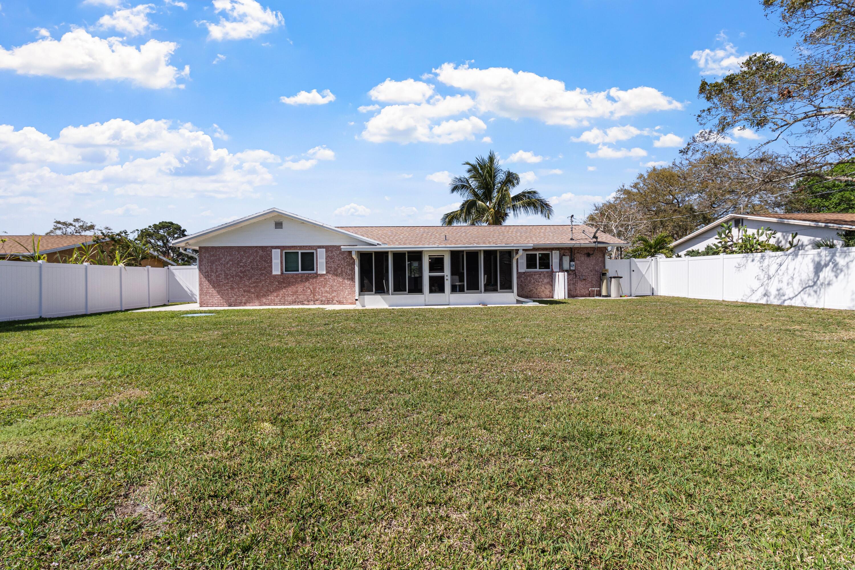 PORT ST LUCIE SECTION 1 - Residential