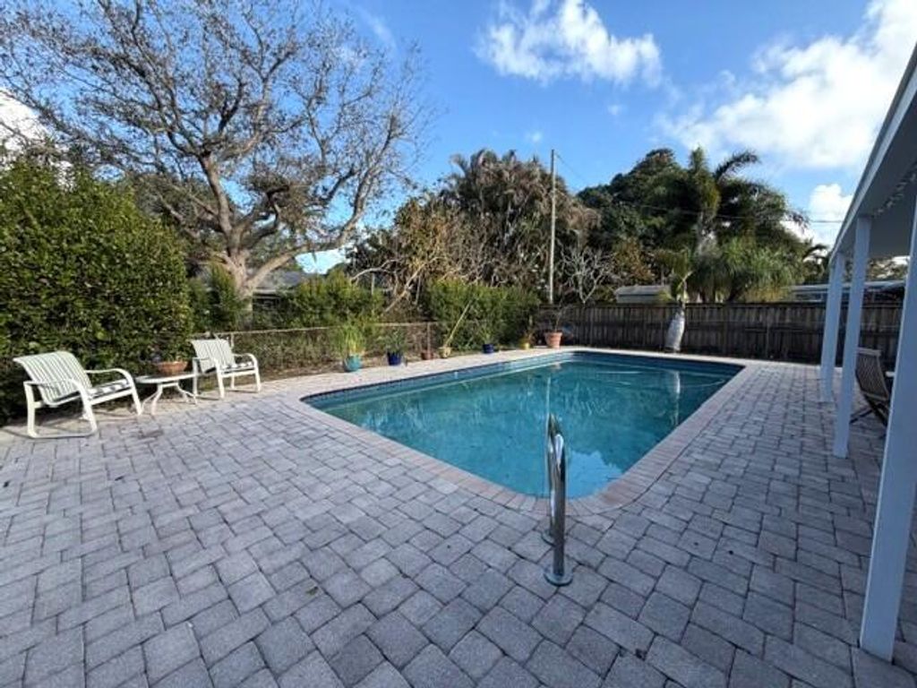 Photo of 394 Evergreen Avenue, Tequesta, FL 33469 (MLS # R11168760)