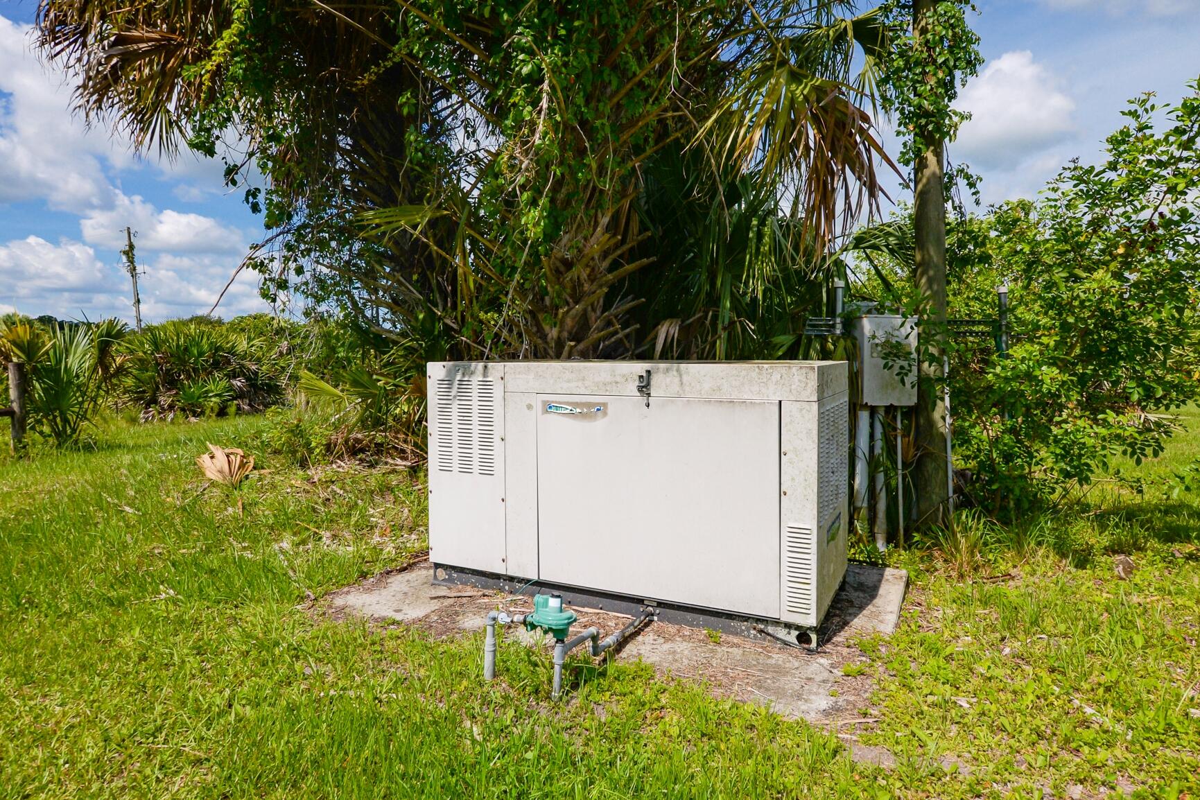 63000 Western Agricultura - Residential