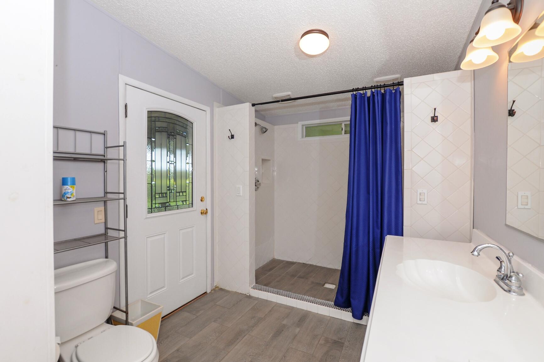 63000 Western Agricultura - Residential