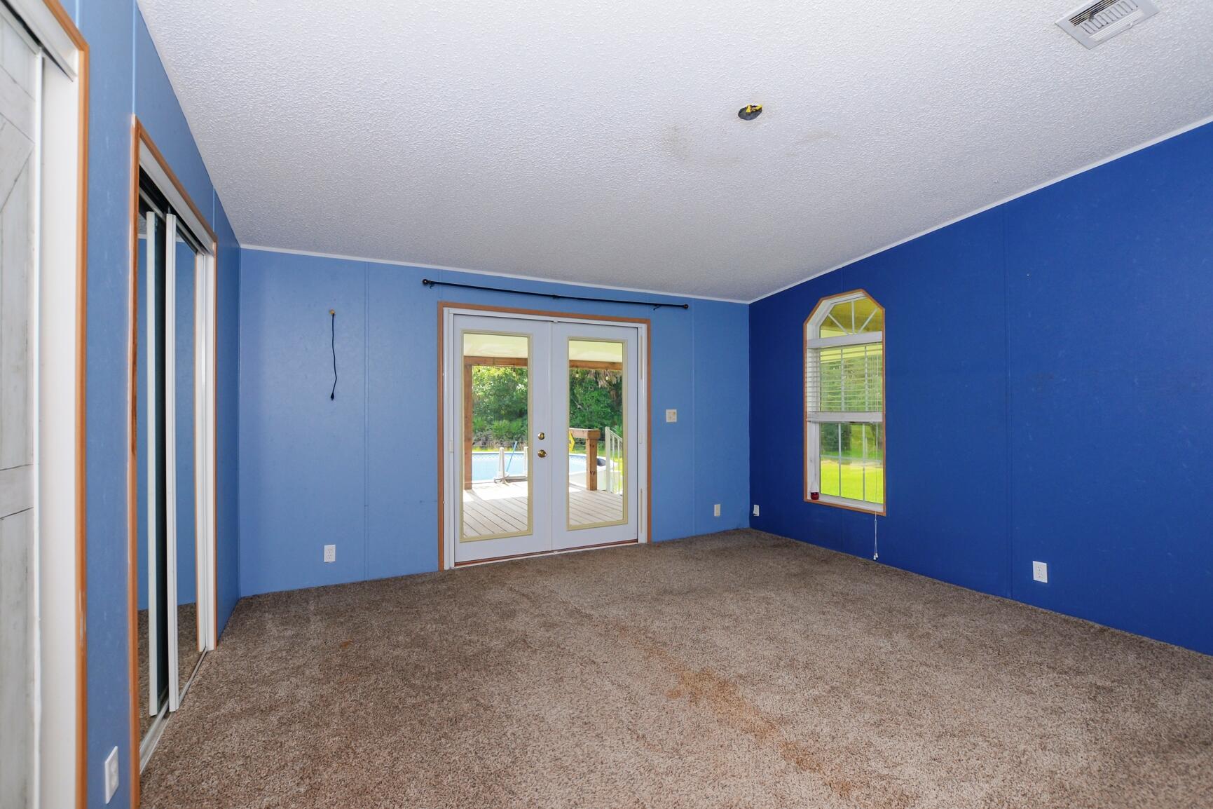 63000 Western Agricultura - Residential