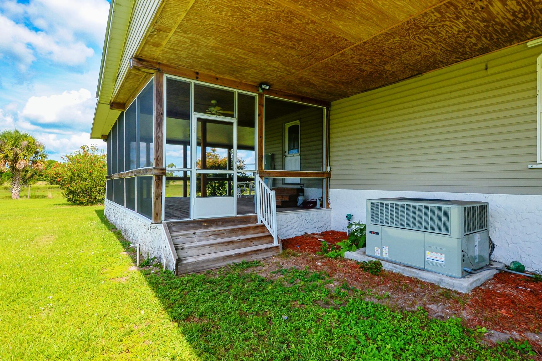 63000 Western Agricultura - Residential