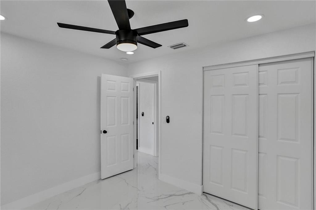 BEVERLY PARK - Residential