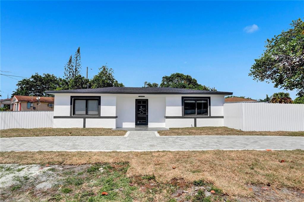 BEVERLY PARK - Residential