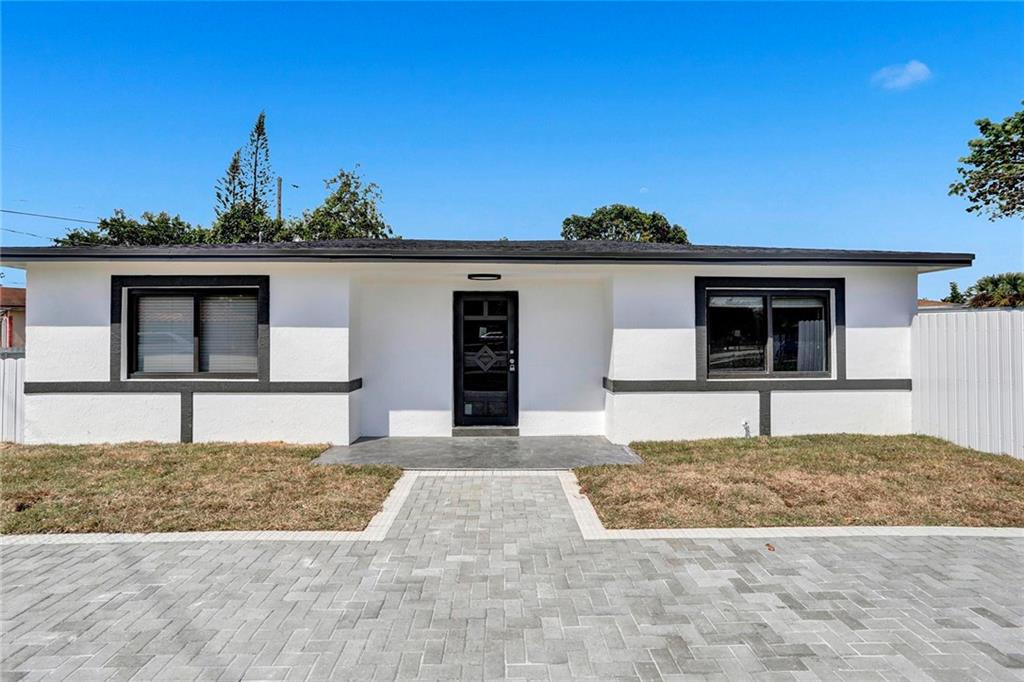 BEVERLY PARK - Residential